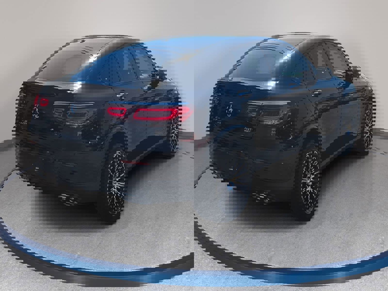 Used 2020 Mercedes-Benz GLC 300 4MATIC Coupe image 5