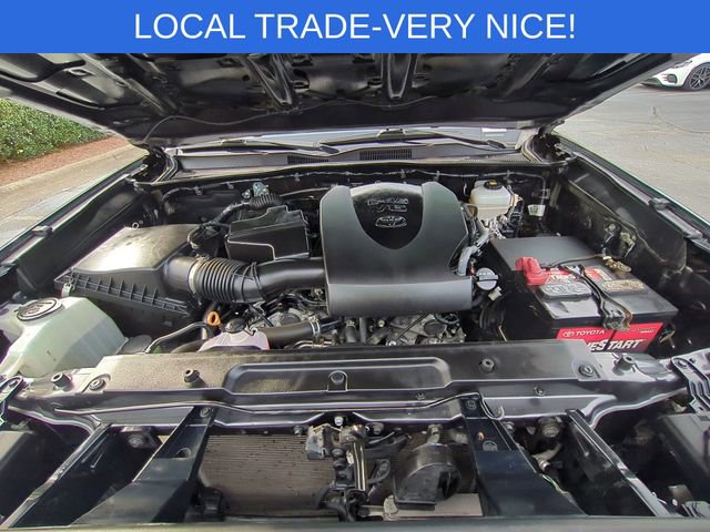 Used 2020 Toyota Tacoma TRD Off-Road image 38