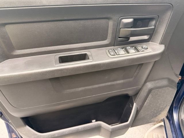 Used 2014 RAM 1500 Express AWD/4WD image 10