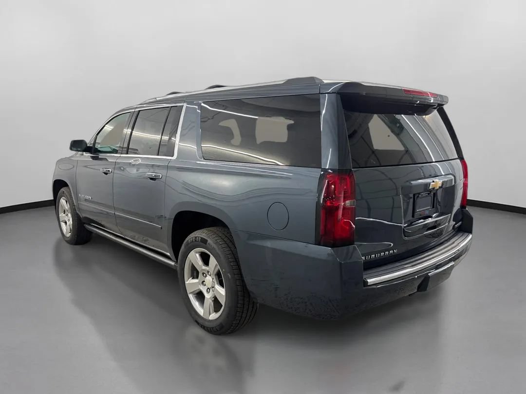 Used 2019 Chevrolet Suburban Premier AWD/4WD image 7