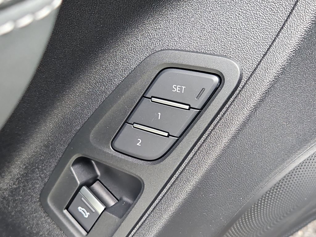 New 2026 Audi Q3 quattro 2.0T AWD/4WD image 13