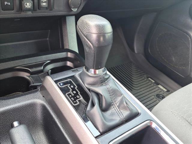 Used 2018 Toyota Tacoma SR5 RWD image 13