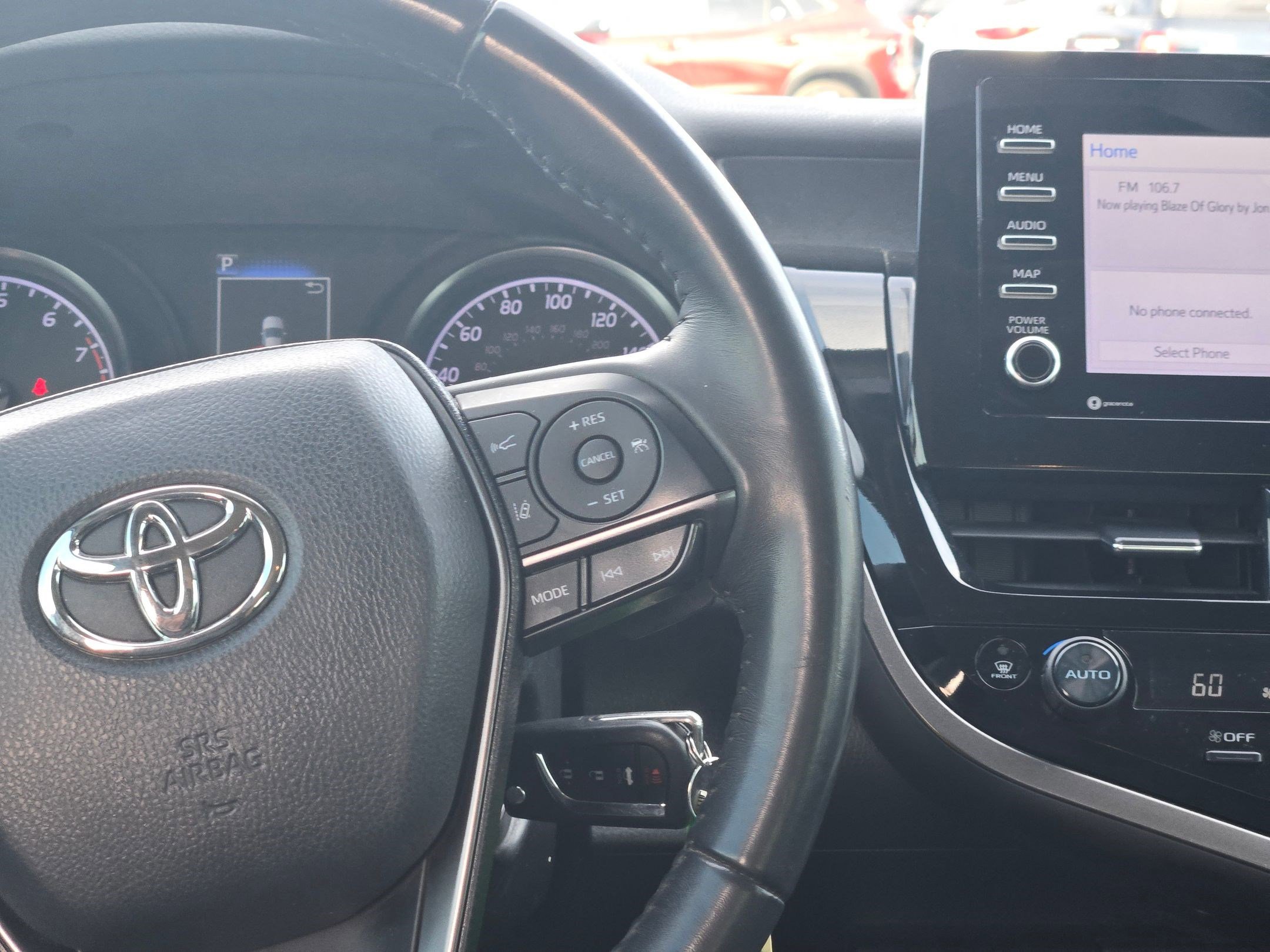 Used 2022 Toyota Camry SE FWD image 20