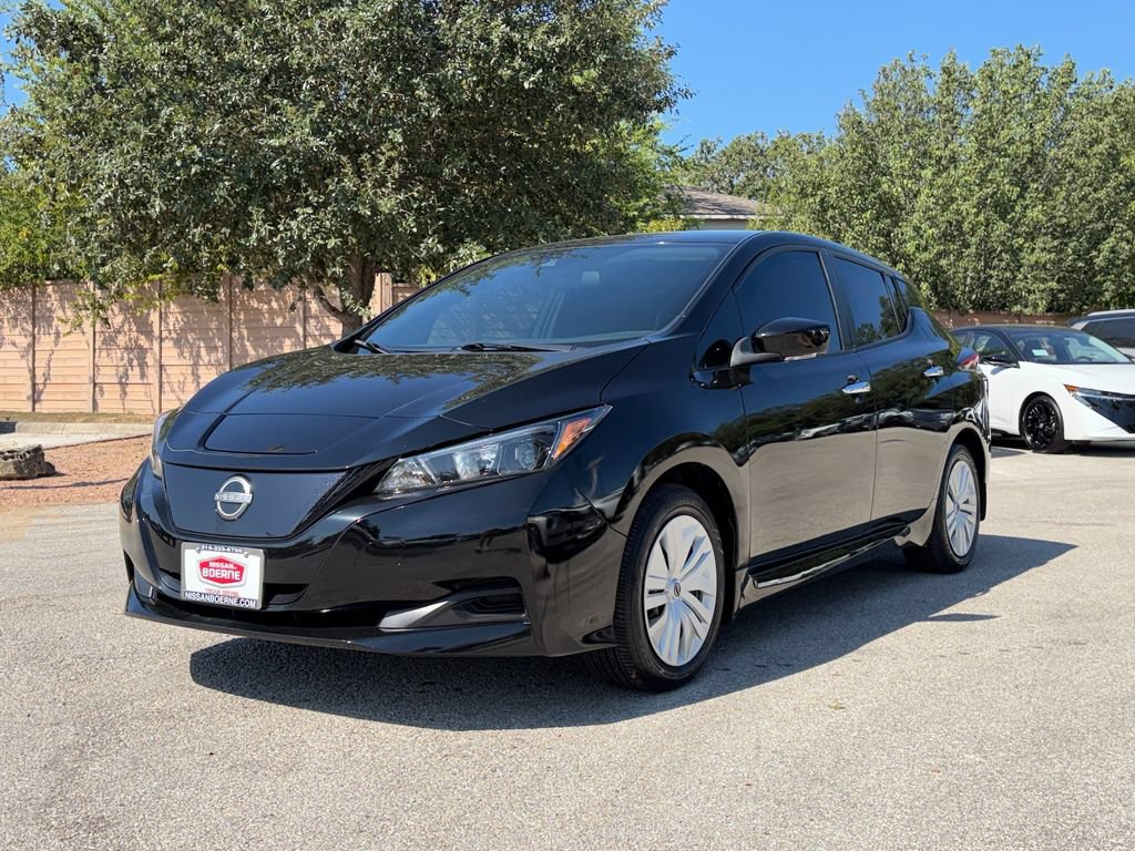 Used 2025 Nissan Leaf S FWD image 7