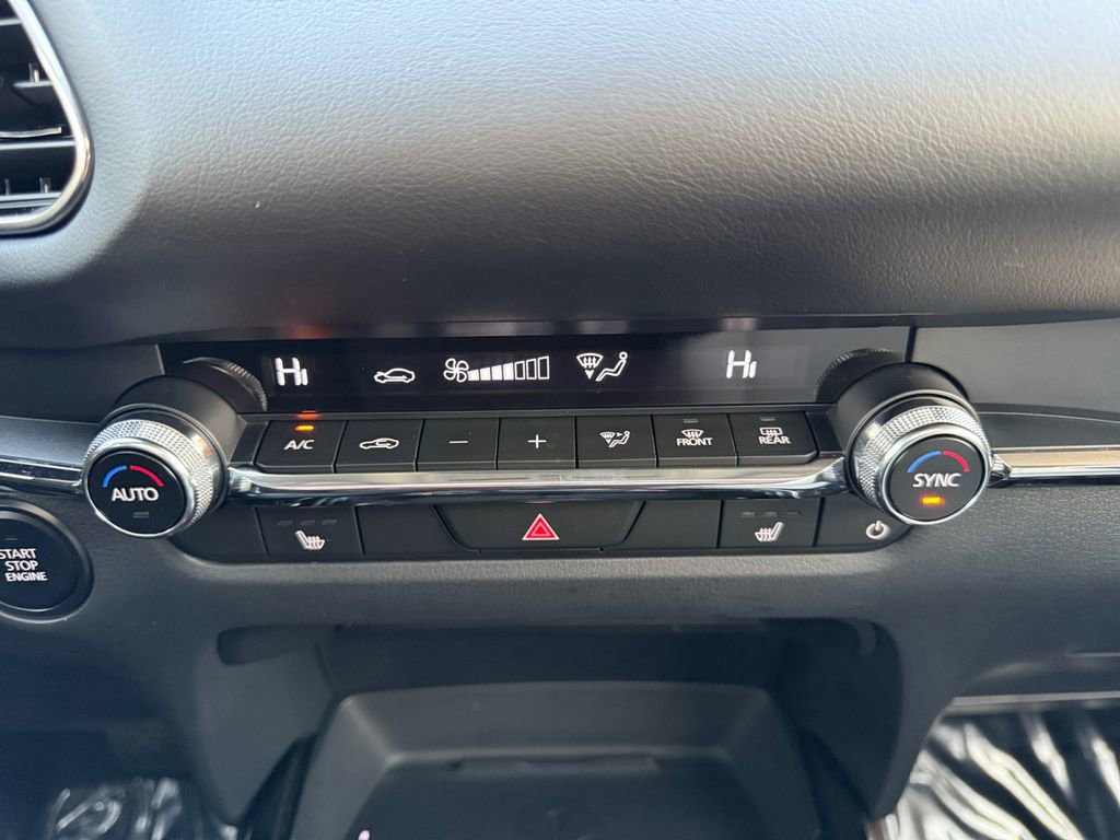 Used 2025 MAZDA CX-30 AWD 2.5 S w/ Premium Package image 17