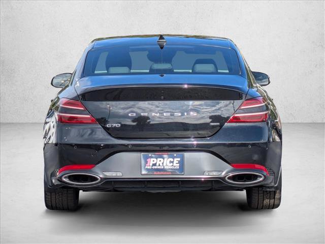 Used 2022 Genesis G70 3.3T RWD image 7