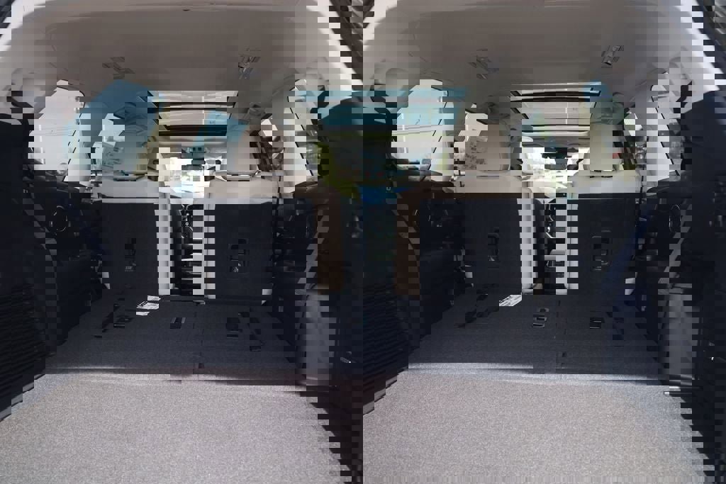 New 2026 Subaru Ascent Limited image 28