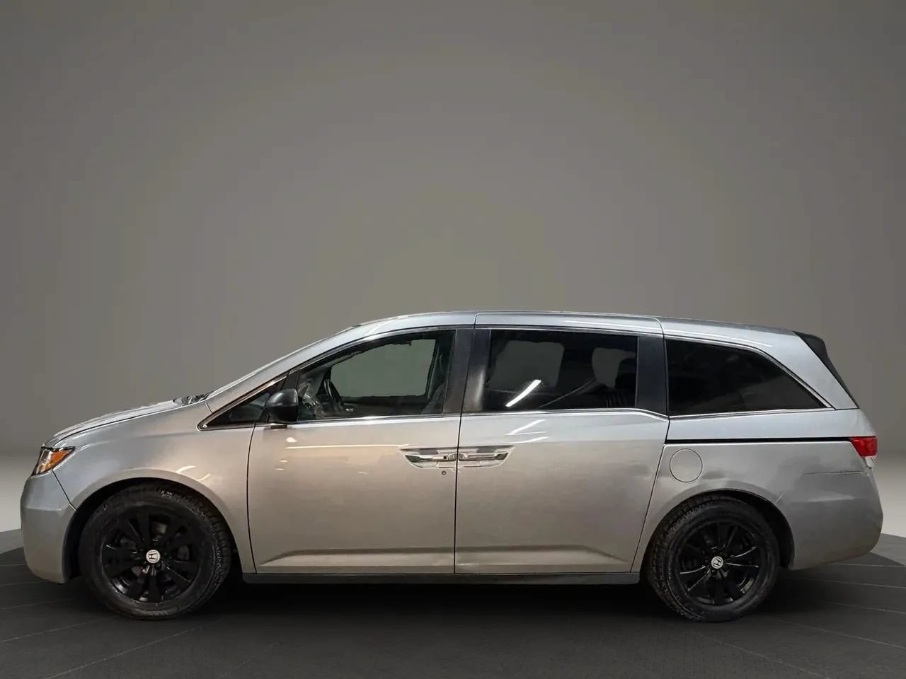 Used 2016 Honda Odyssey EX-L image 5