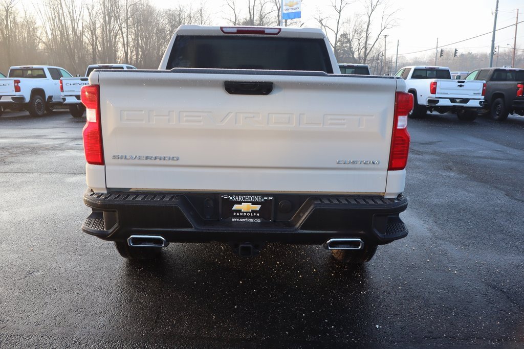 New 2026 Chevrolet Silverado 1500 Custom Trail Boss w/ LPO, Dark Essentials Package image 24