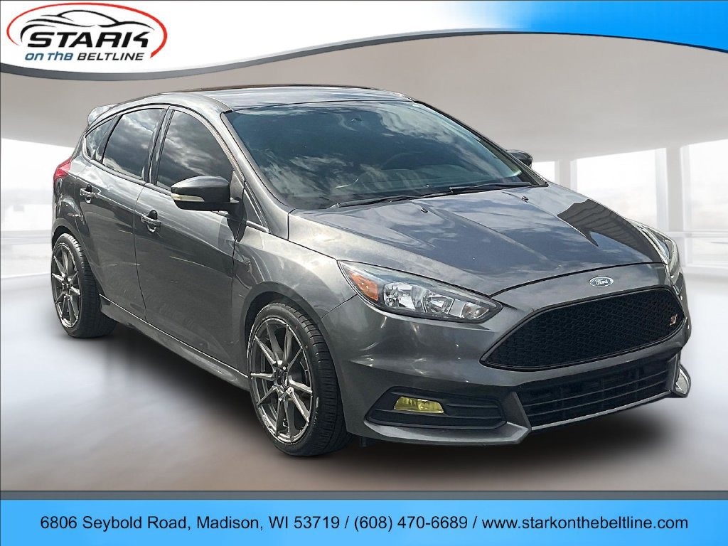 Used 2018 Ford Focus ST FWD 360° Tour