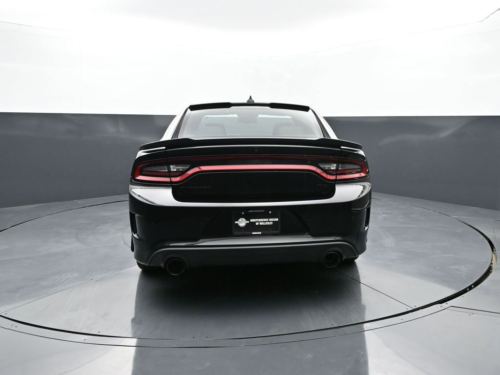 Used 2022 Dodge Charger R/T w/ Blacktop Package RWD image 6