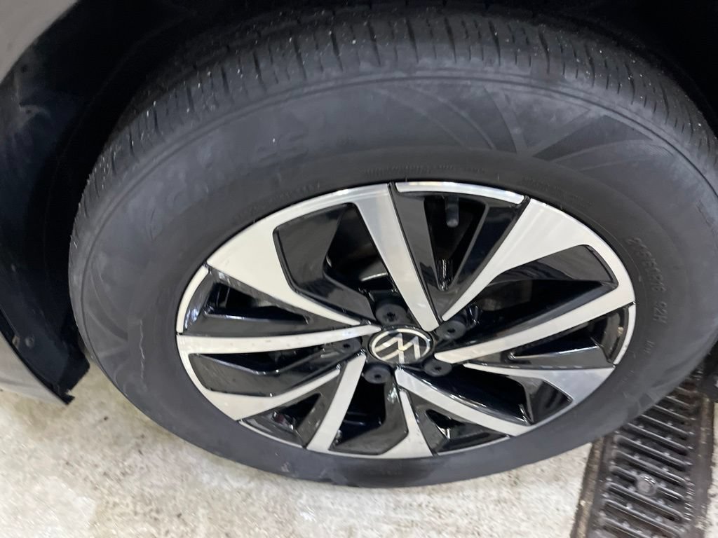 Used 2024 Volkswagen Jetta S FWD image 9
