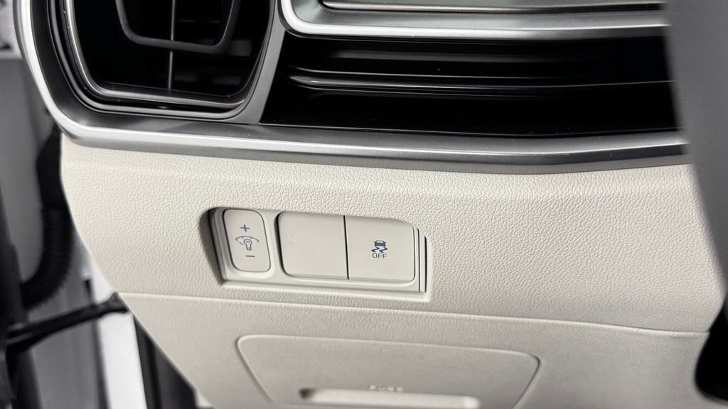 New 2026 Kia Sorento S AWD/4WD image 33