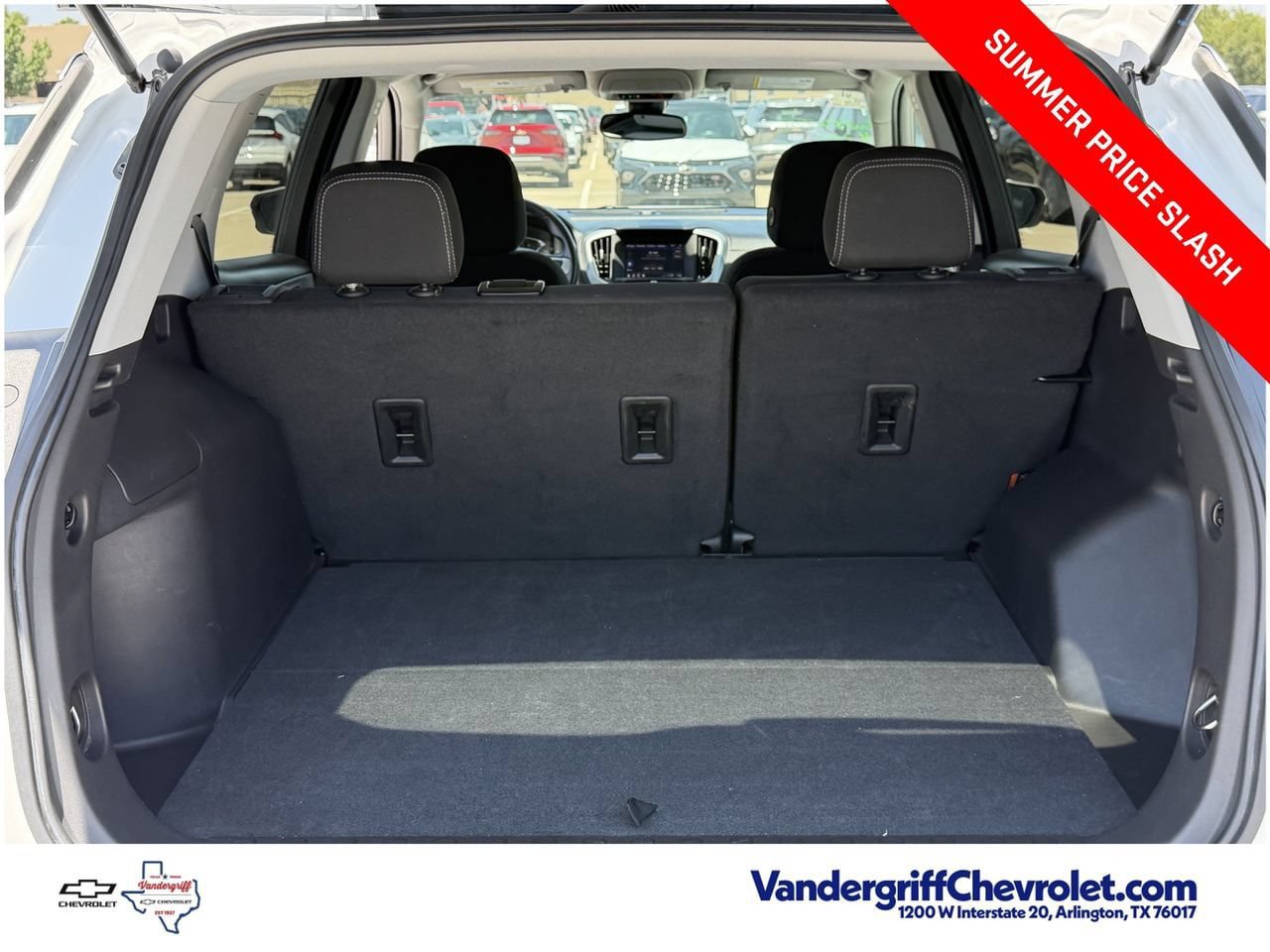 Certified 2024 GMC Terrain SLE w/ Fleet Convenience Package FWD image 27