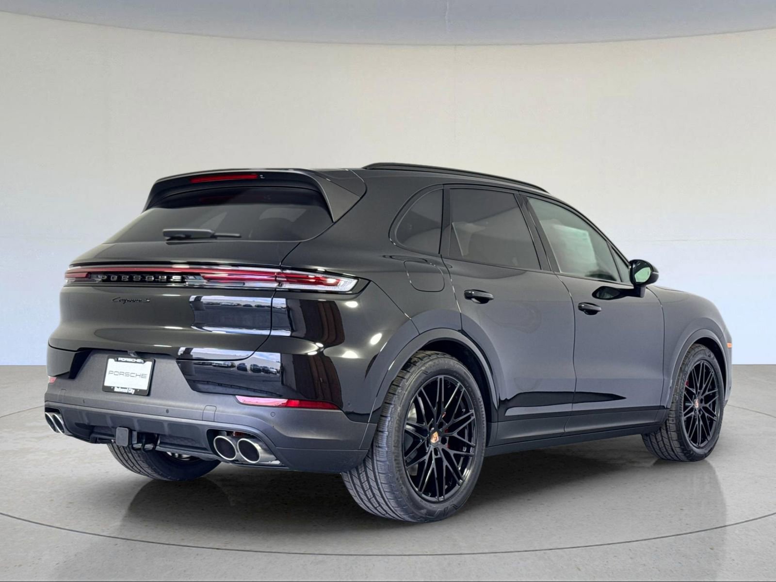 New 2026 Porsche Cayenne S AWD/4WD image 8