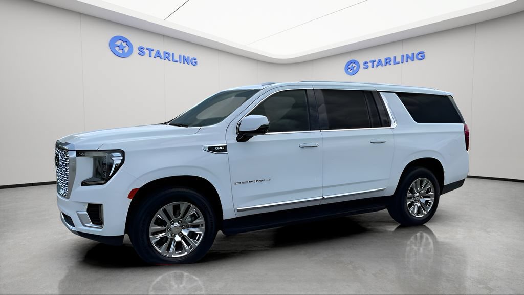 Used 2024 GMC Yukon XL Denali RWD image 2