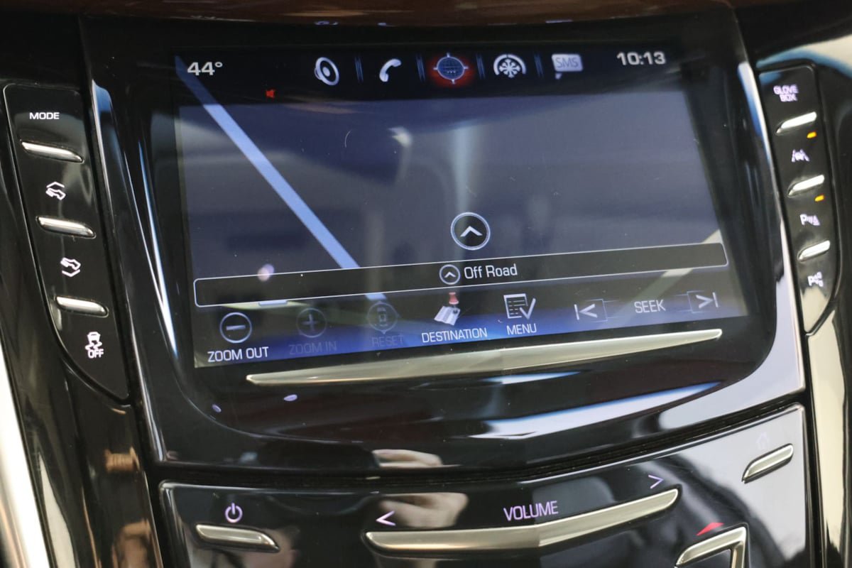 Used 2020 Cadillac Escalade Luxury AWD/4WD image 8
