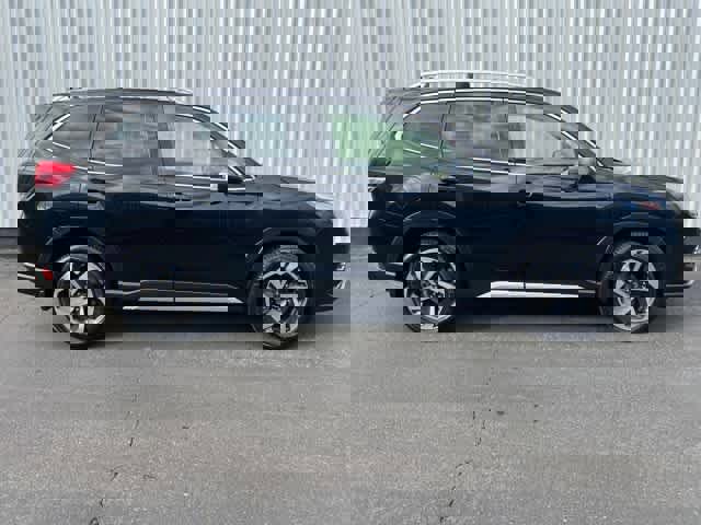 Used 2022 Subaru Forester Touring w/ Popular Package #2 image 7