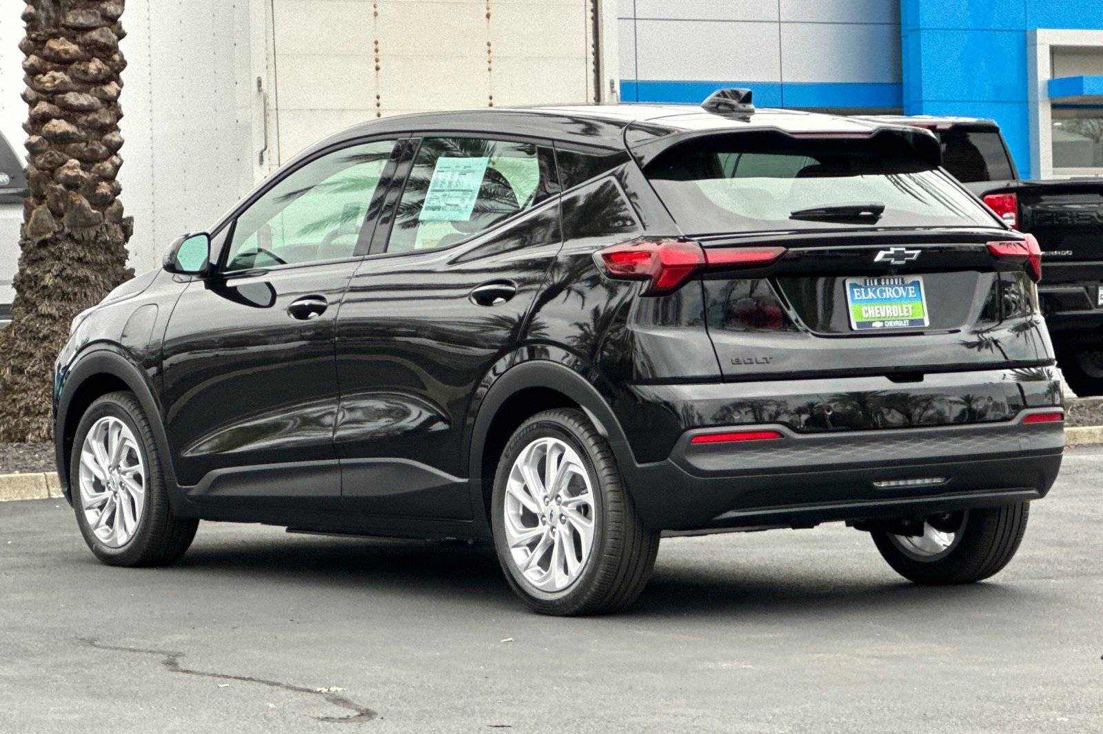 New 2027 Chevrolet Bolt LT image 5