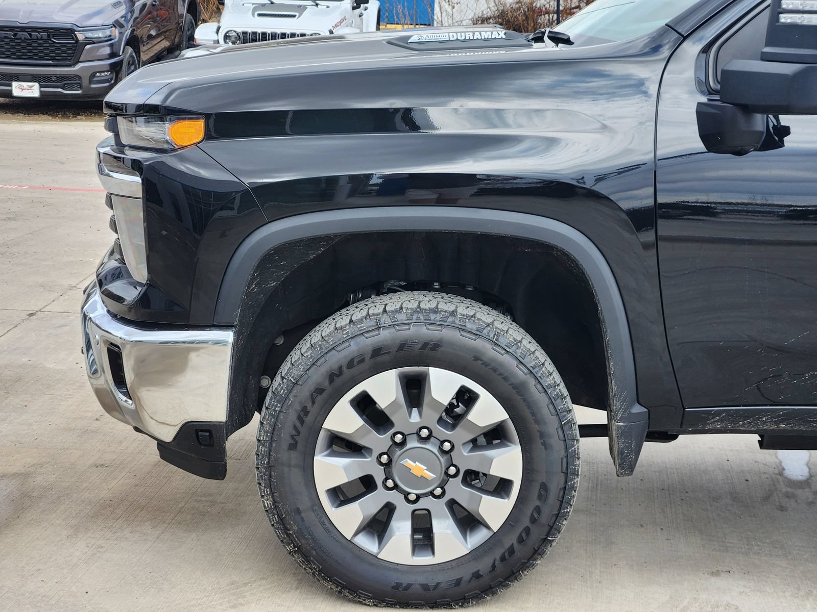 New 2025 Chevrolet Silverado 2500 LT w/ Texas Edition AWD/4WD image 10