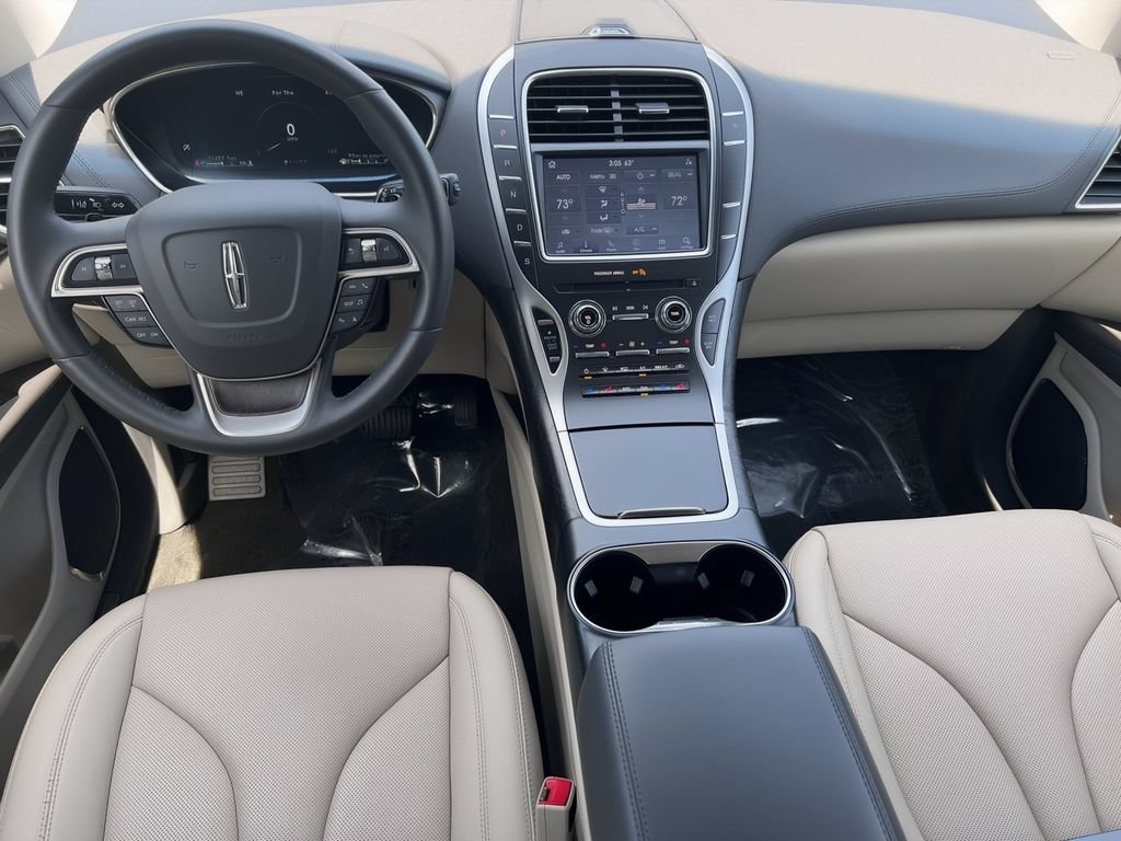 Used 2020 Lincoln Nautilus Reserve AWD/4WD image 5