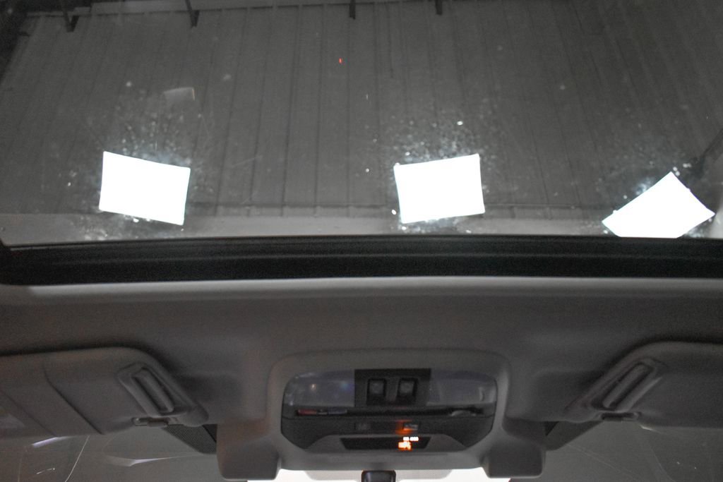 Used 2020 Subaru Crosstrek 2.0i Limited w/ Moonroof Package w/Navigation image 20