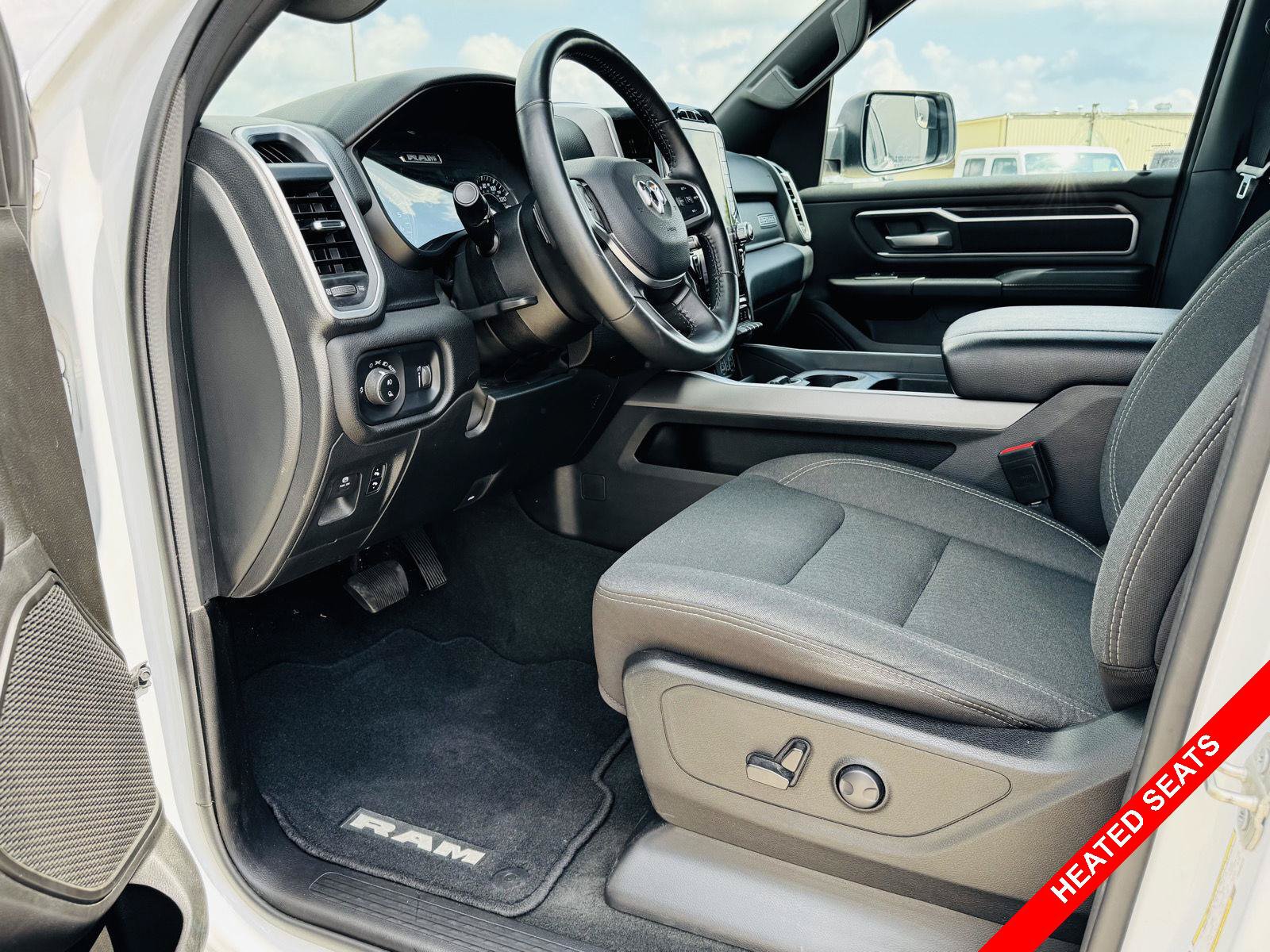 Used 2023 RAM 1500 Big Horn AWD/4WD image 3