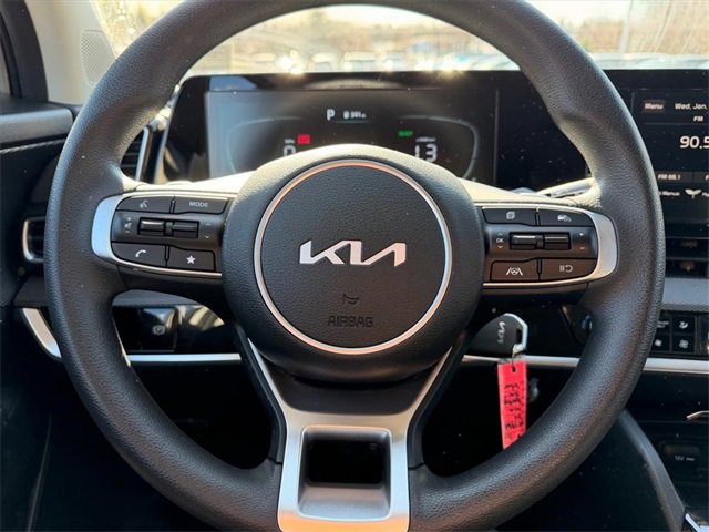 Used 2024 Kia Sportage LX image 15