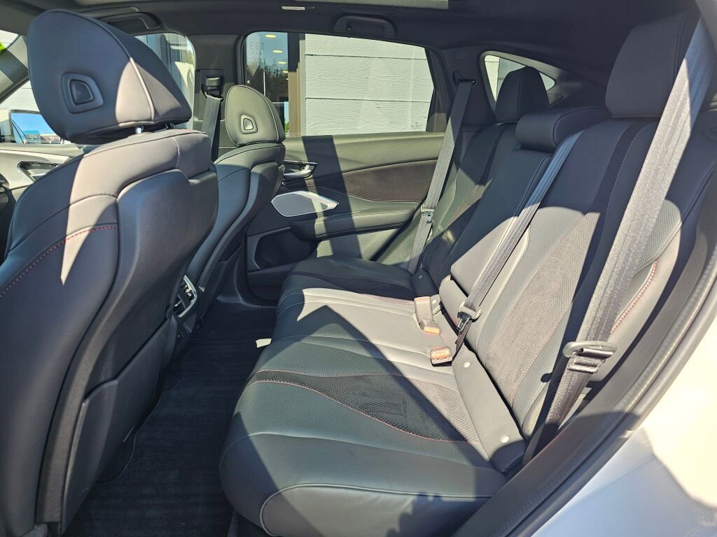 Used 2024 Acura RDX A-Spec image 18