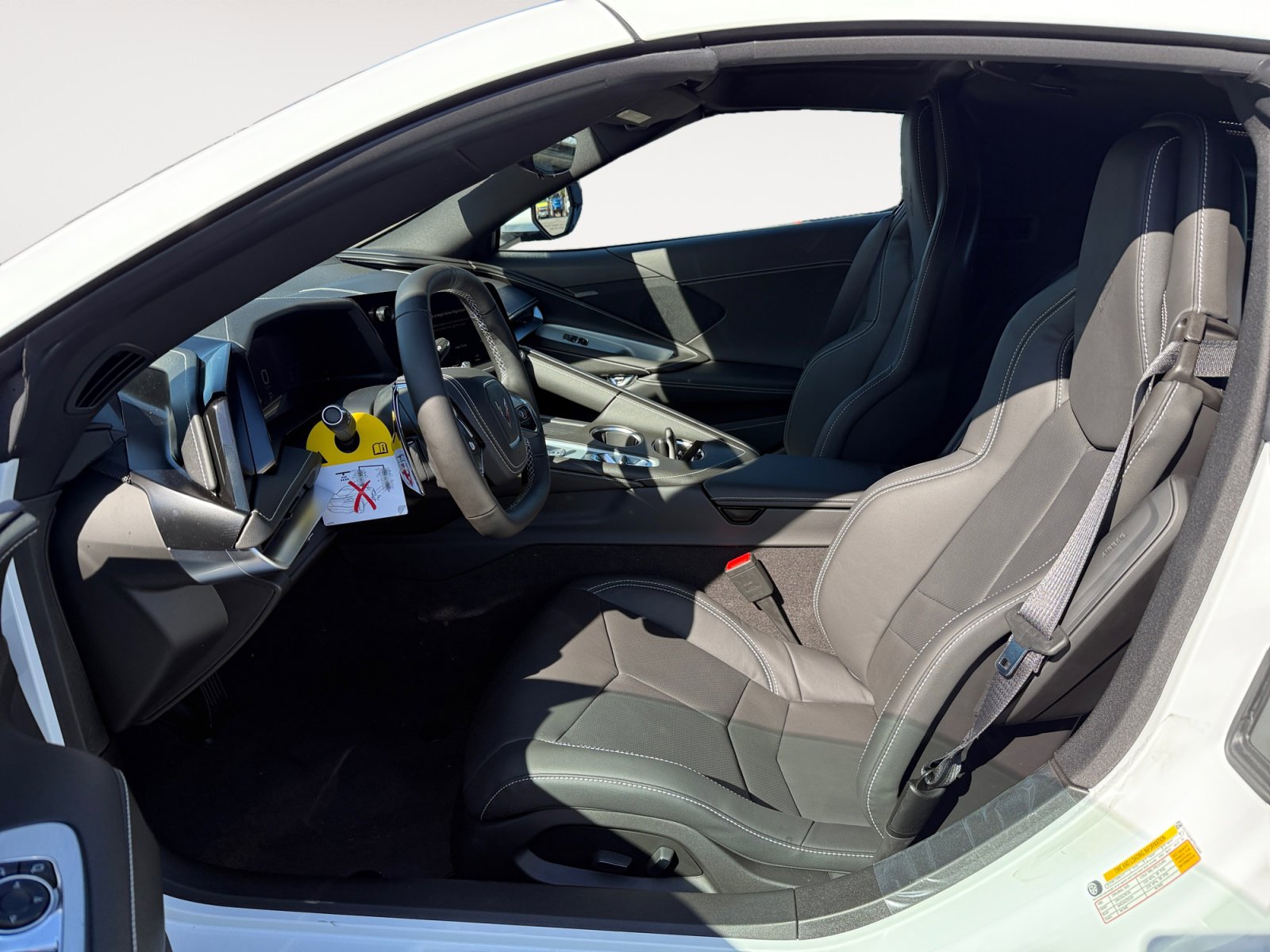 New 2026 Chevrolet Corvette Stingray Coupe w/ Battery Protection Package image 10