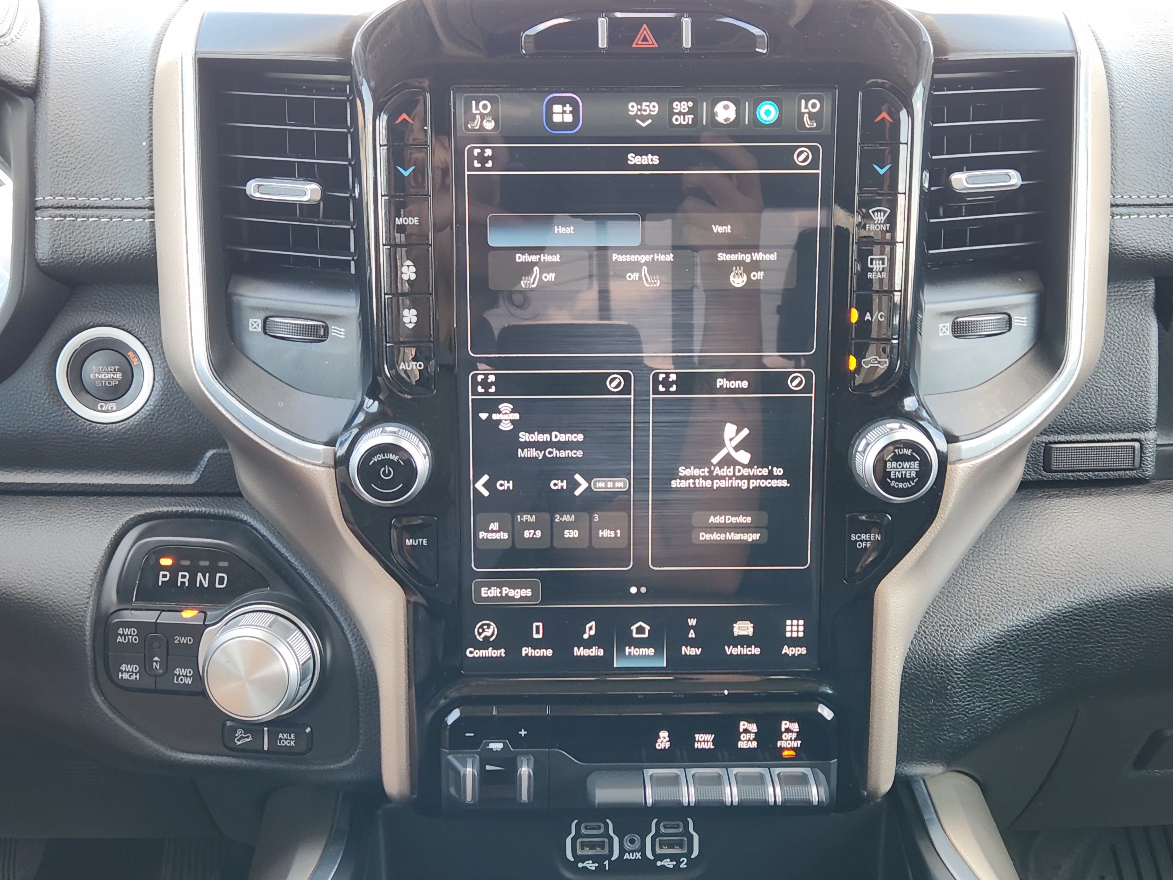 Used 2022 RAM 1500 Laramie AWD/4WD image 18