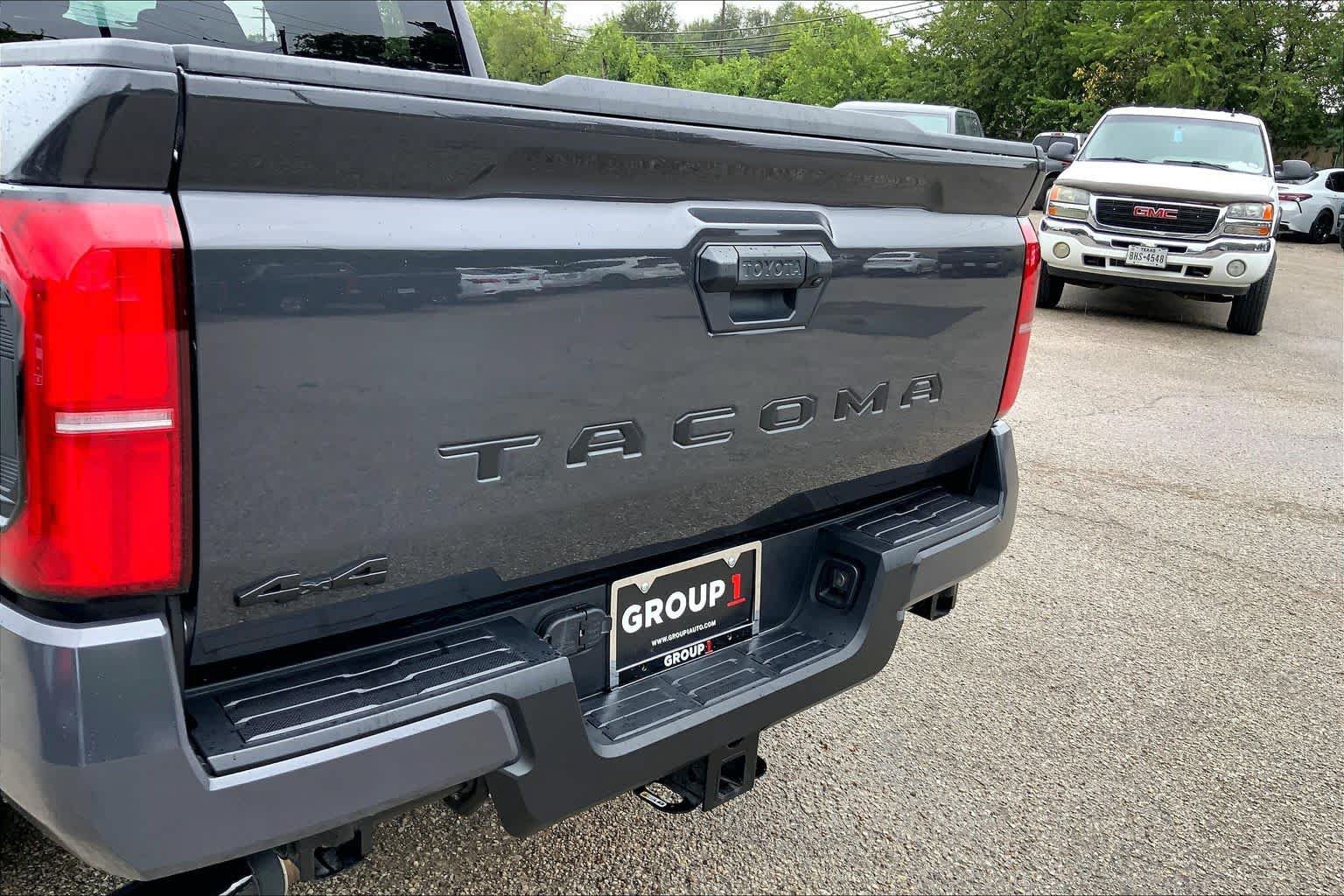 Used 2026 Toyota Tacoma SR5 AWD/4WD image 30