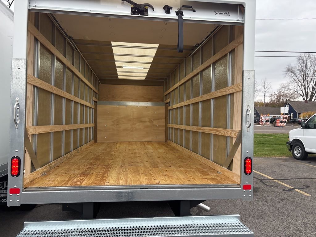 New 2025 Chevrolet Express 3500 w/ Power Convenience Package RWD image 23