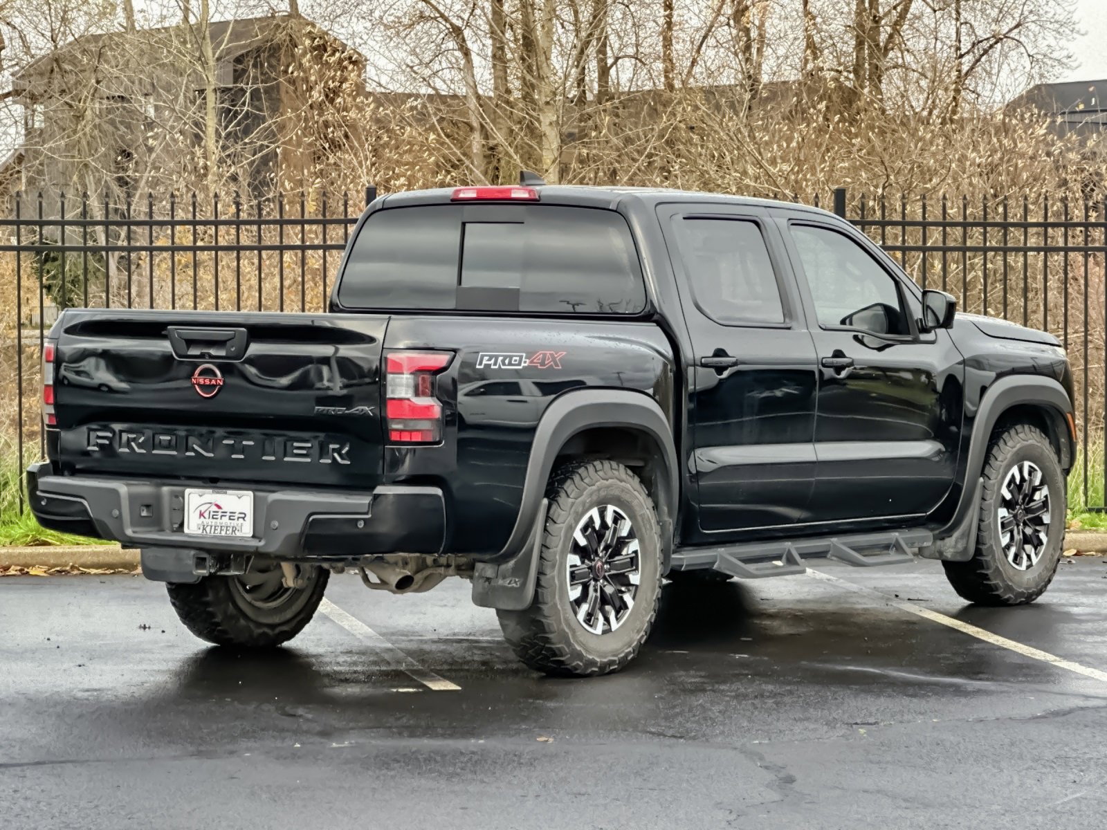 Used 2023 Nissan Frontier PRO-4X w/ Pro Convenience Package image 4