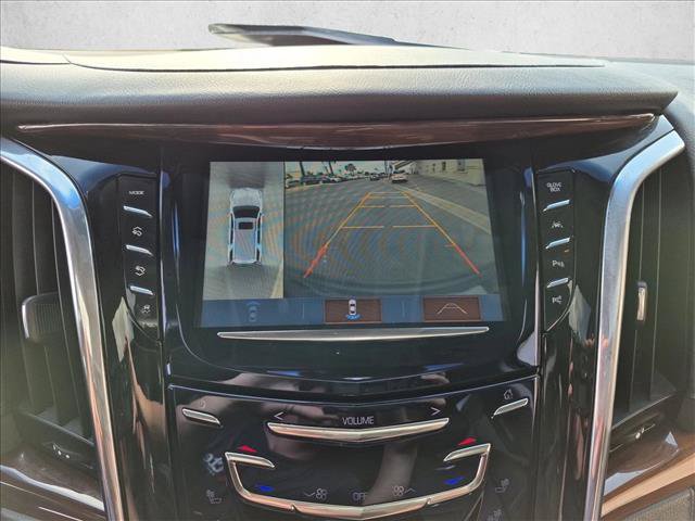 Used 2018 Cadillac Escalade ESV Premium Luxury AWD/4WD image 14