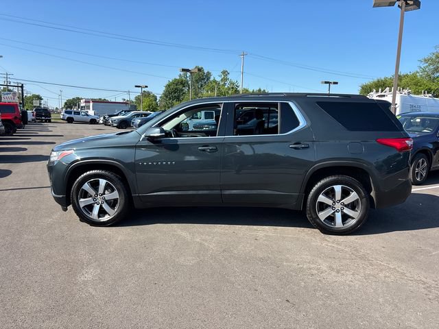 Used 2020 Chevrolet Traverse LT w/ LT Premium Package FWD image 3