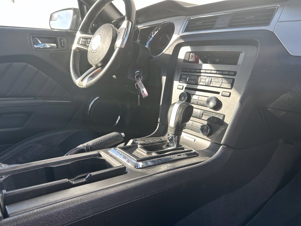 Used 2014 Ford Mustang Premium w/ Equipment Group 201A RWD image 26