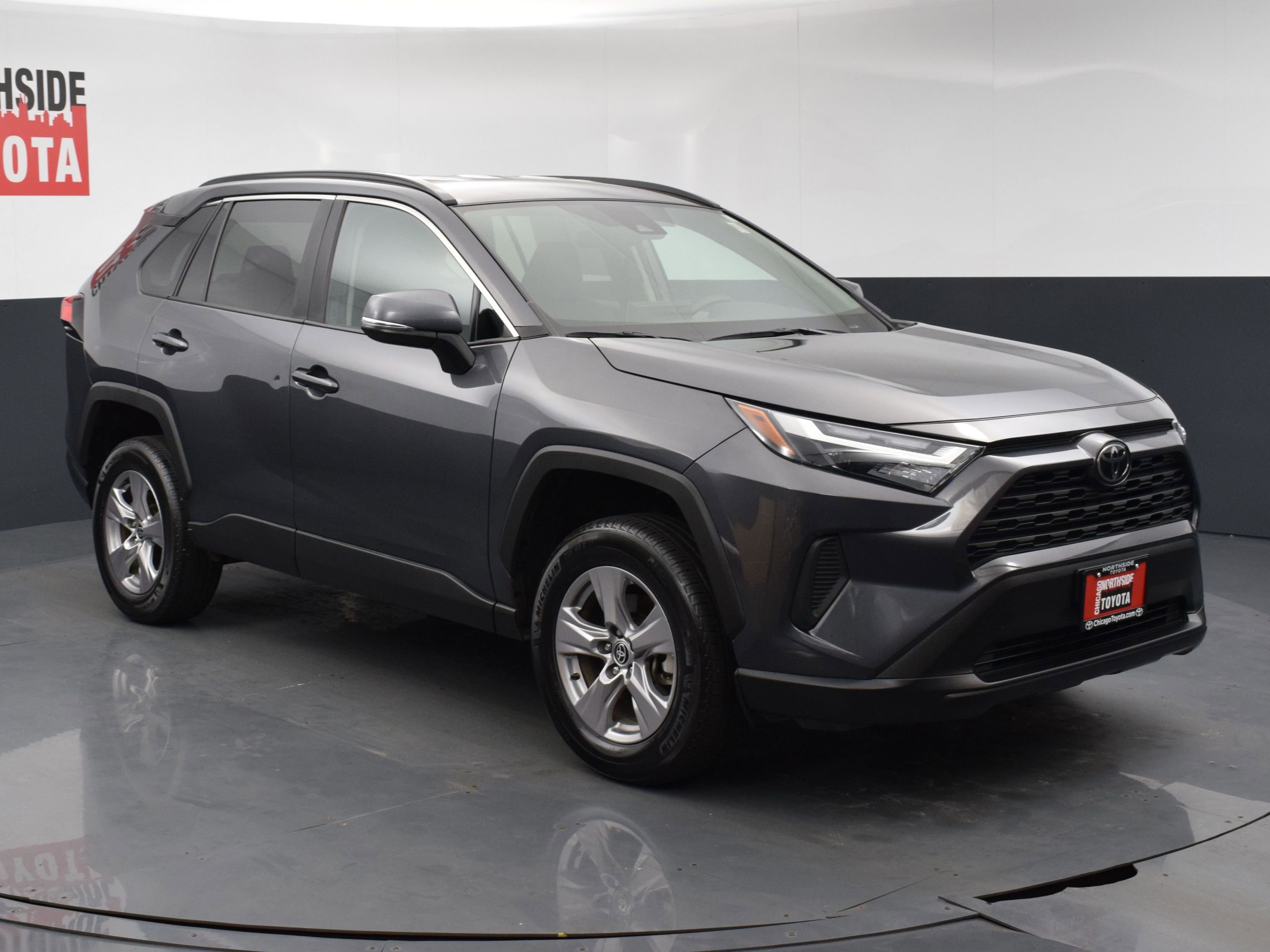 Used 2025 Toyota RAV4 XLE FWD image 6