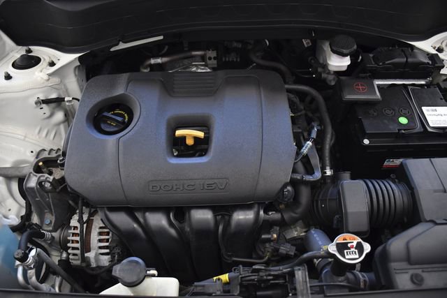 Used 2021 Kia Seltos S FWD image 32