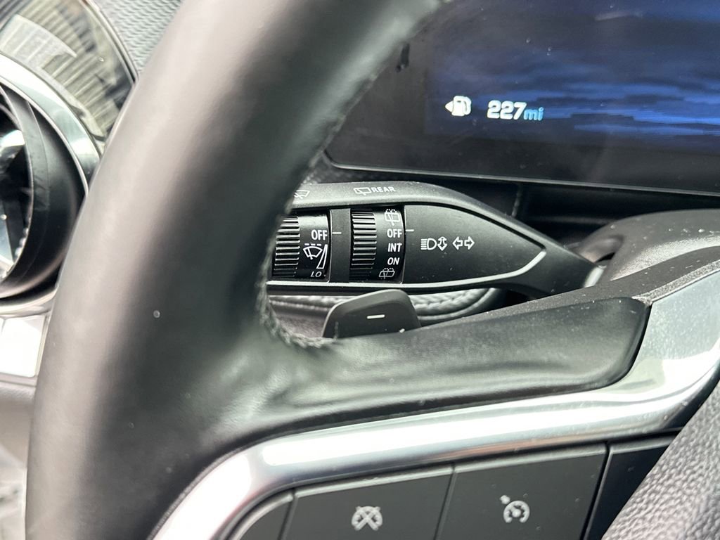 Used 2026 Chevrolet Equinox LT image 31