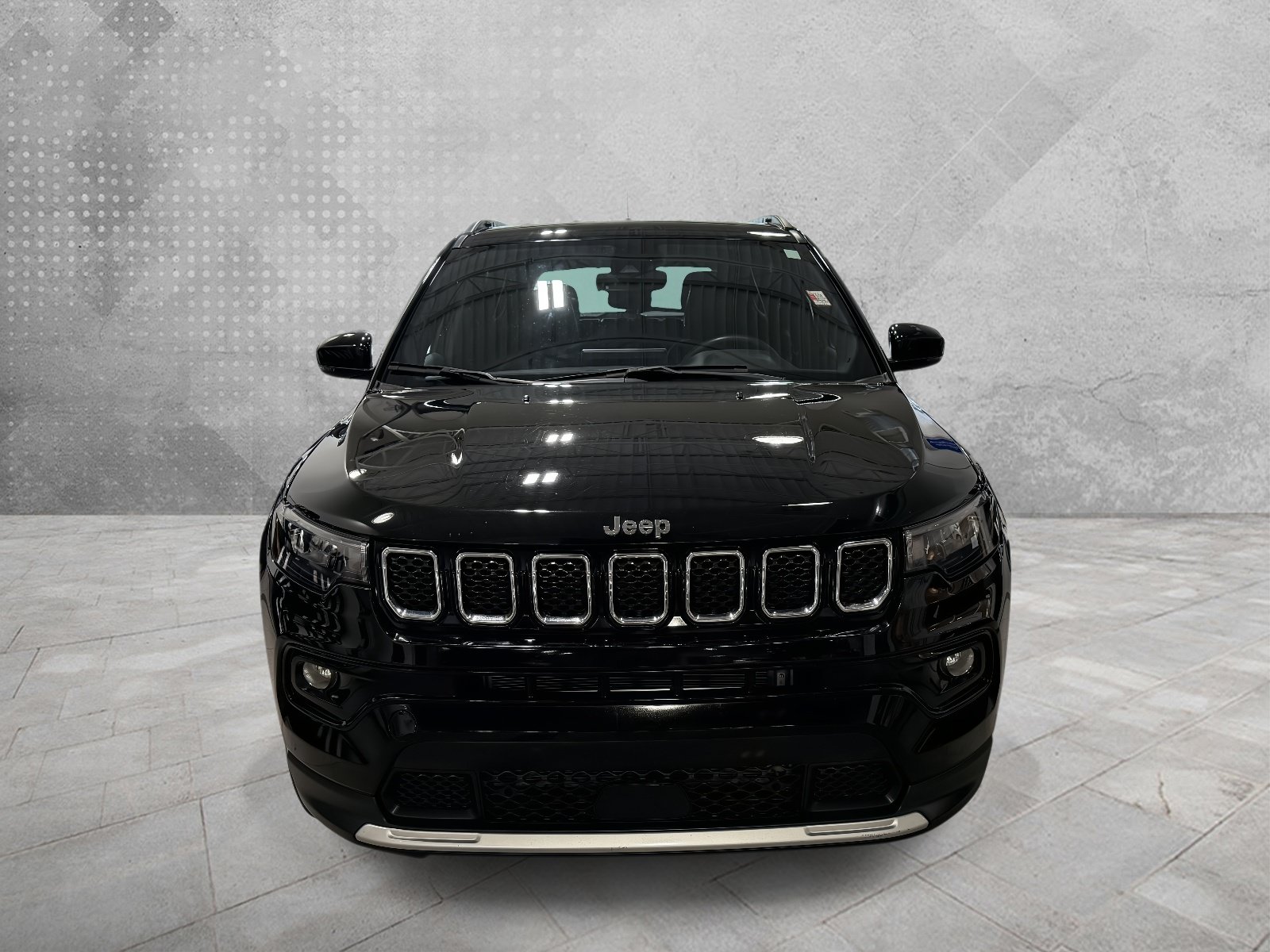Used 2023 Jeep Compass Limited AWD/4WD image 2