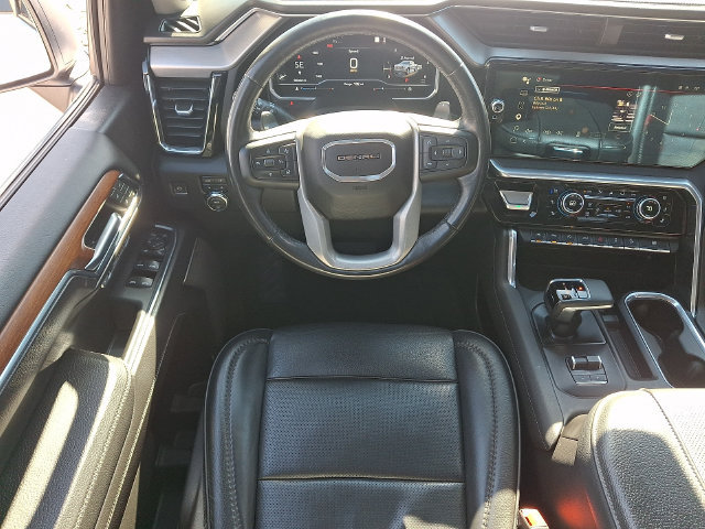 Used 2023 GMC Sierra 1500 Denali w/ Denali Reserve Package AWD/4WD image 3