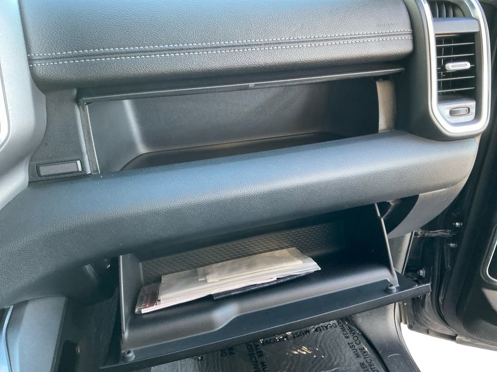 Used 2024 RAM 1500 Laramie image 16