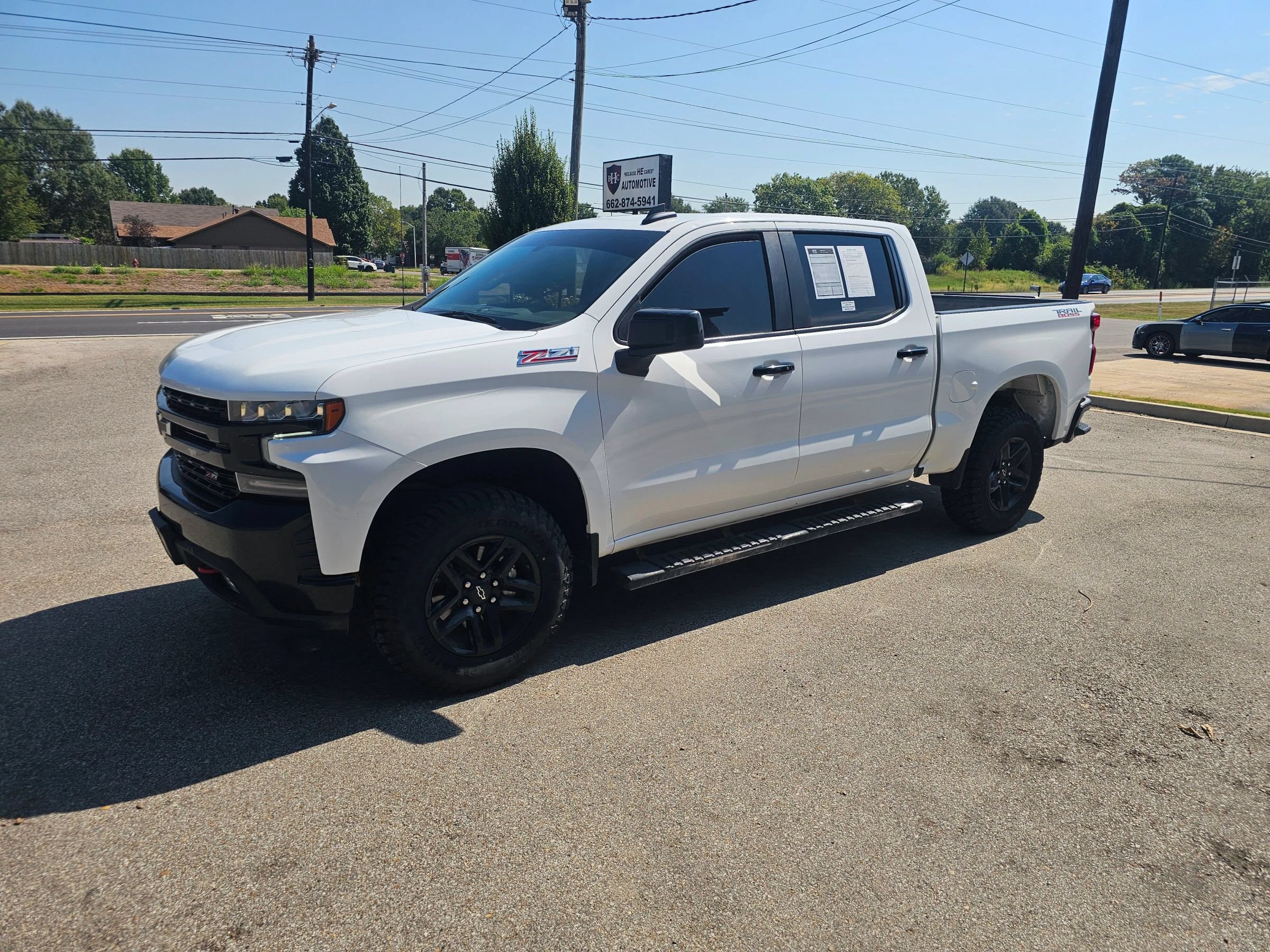 Used 2021 Chevrolet Silverado 1500 LT Trail Boss w/ Convenience Package II AWD/4WD image 5