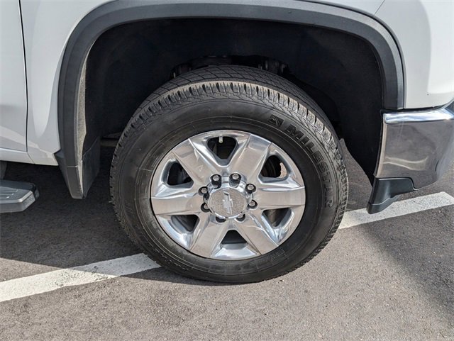 Used 2020 Chevrolet Silverado 2500 LTZ w/ LTZ Premium Package image 15