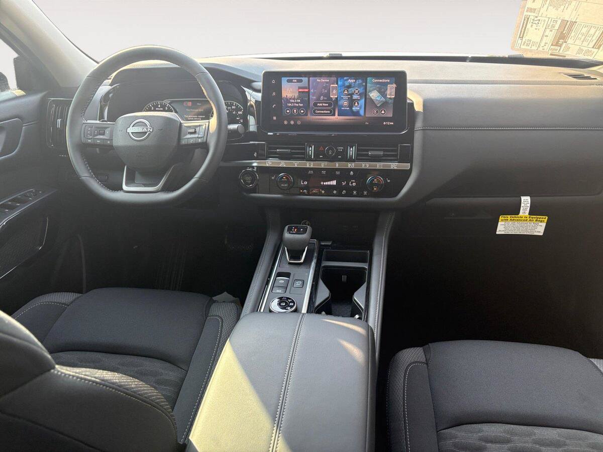 New 2026 Nissan Pathfinder SV w/ SV Premium Package AWD/4WD image 10
