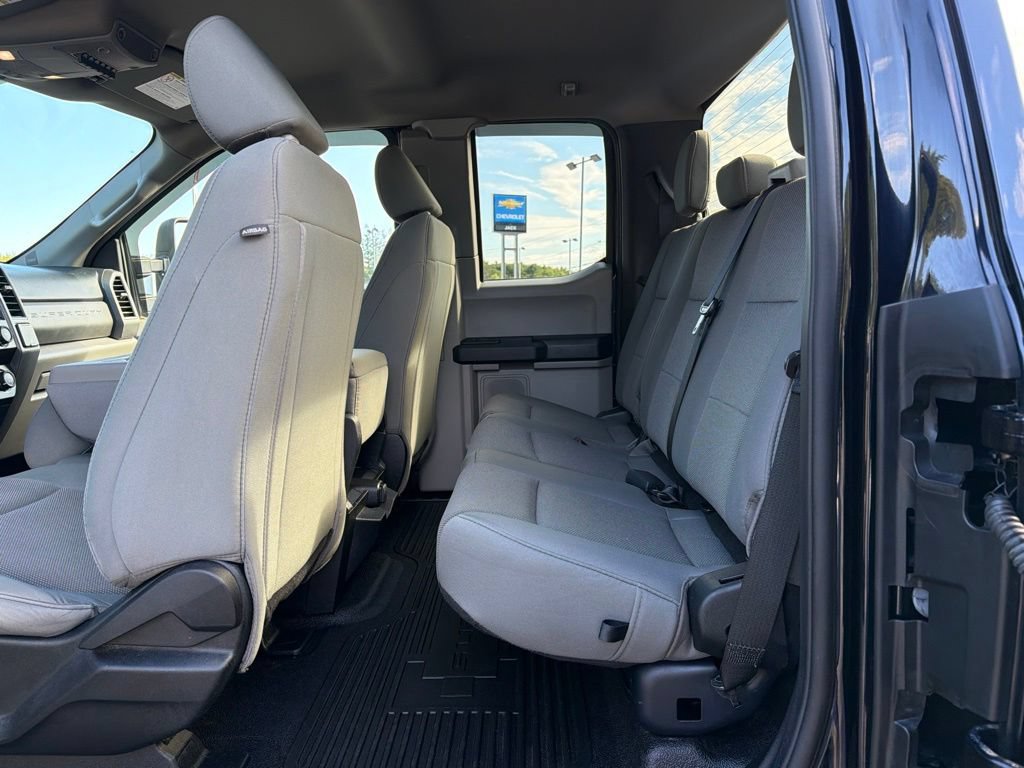 Used 2021 Ford F250 XL w/ STX Appearance Package AWD/4WD image 27