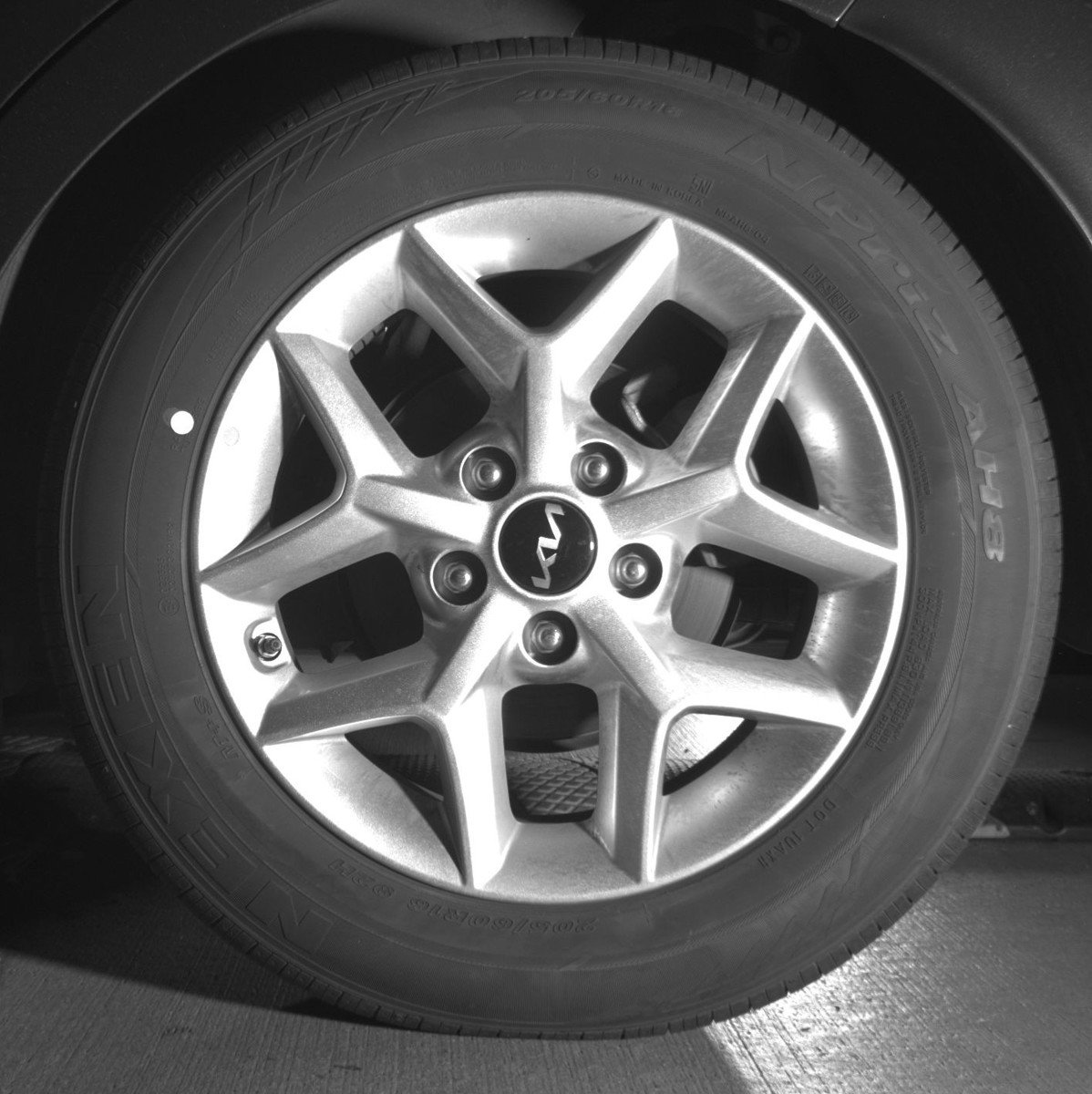 Used 2025 Kia Soul LX w/ LX Technology Package image 14