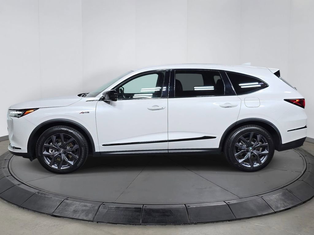 Used 2023 Acura MDX A-Spec image 2