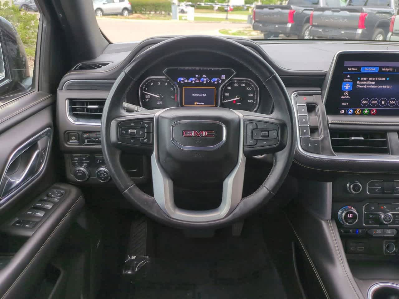 Used 2021 GMC Yukon SLT w/ SLT Premium Package AWD/4WD image 31